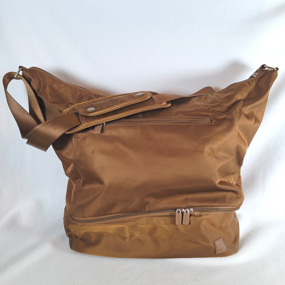 IHKWIP Womens Arc Overnighter Tote Nylon Shoe Compartment Medium Bag Brown
